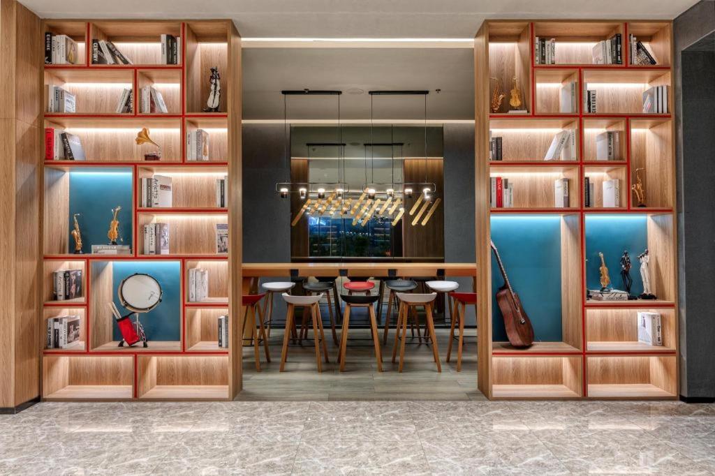 Ibis Dongguan Dongcheng Hotel Exterior photo